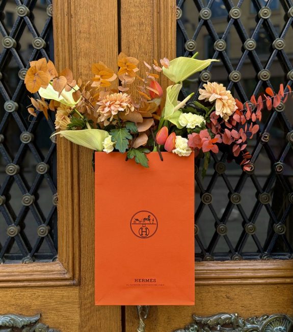 bouquet-de-fleurs-luxe-maison-christian-morel-fleuriste-paris-rentrée bouquet-de-fleurs-luxe-maison-christian-morel-fleuriste-paris-rentrée